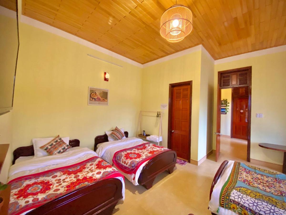 Henisi Homestay Mang Den Villa Kon Von Kla エクステリア 写真