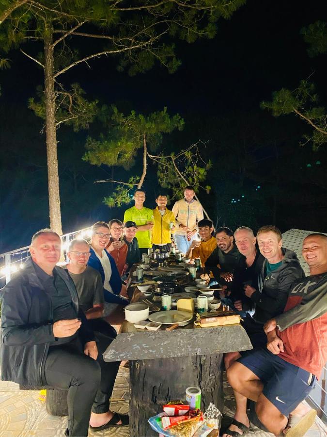 Henisi Homestay Mang Den Villa Kon Von Kla エクステリア 写真