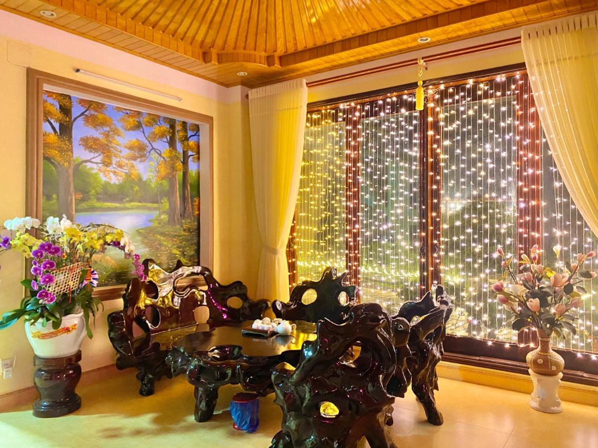 Henisi Homestay Mang Den Villa Kon Von Kla エクステリア 写真